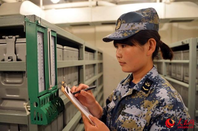 追夢深藍(lán)！海軍蒙古族女兵赴亞丁灣護(hù)航