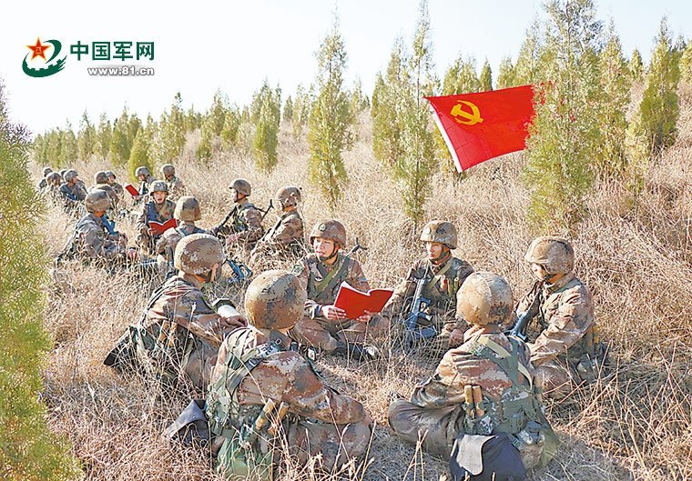 面對烈火，他說“我是黨員我先上”