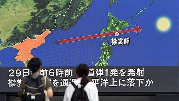 朝鮮導彈首次飛越日本，釋放四大嚴重警告，足夠讓美日韓喝上一壺