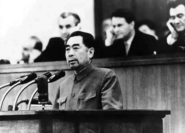 1月8日，勿忘偉人周恩來！