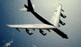 俄媒：美國轟炸機(jī)抵近俄羅斯領(lǐng)空遭攔截