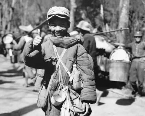 抗日戰(zhàn)爭勝利是中華民族走向偉大復(fù)興的歷史轉(zhuǎn)折點(diǎn)