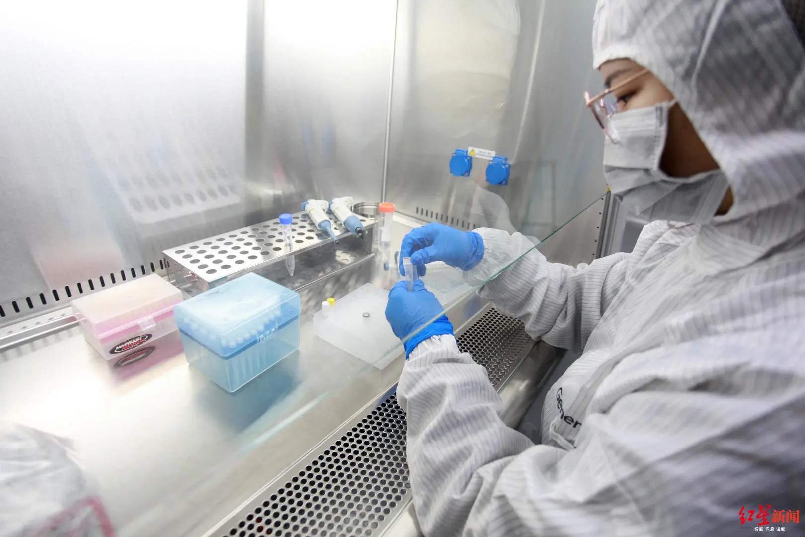 出口管制法、生物安全法等七項(xiàng)法律通過