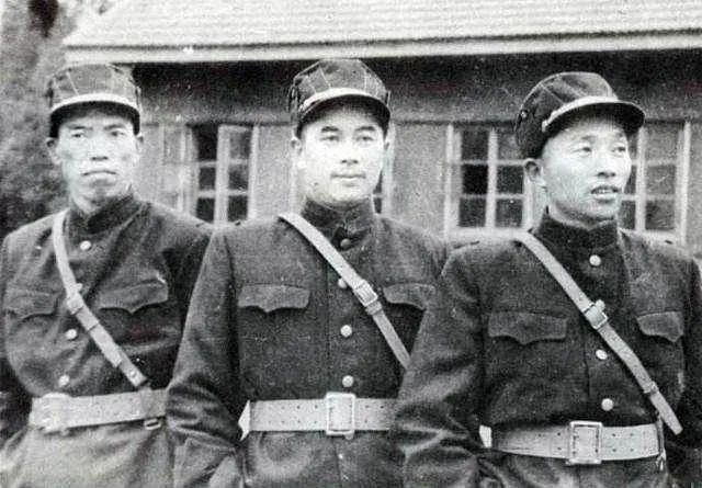 抗美援朝出國作戰(zhàn)志愿軍穿什么