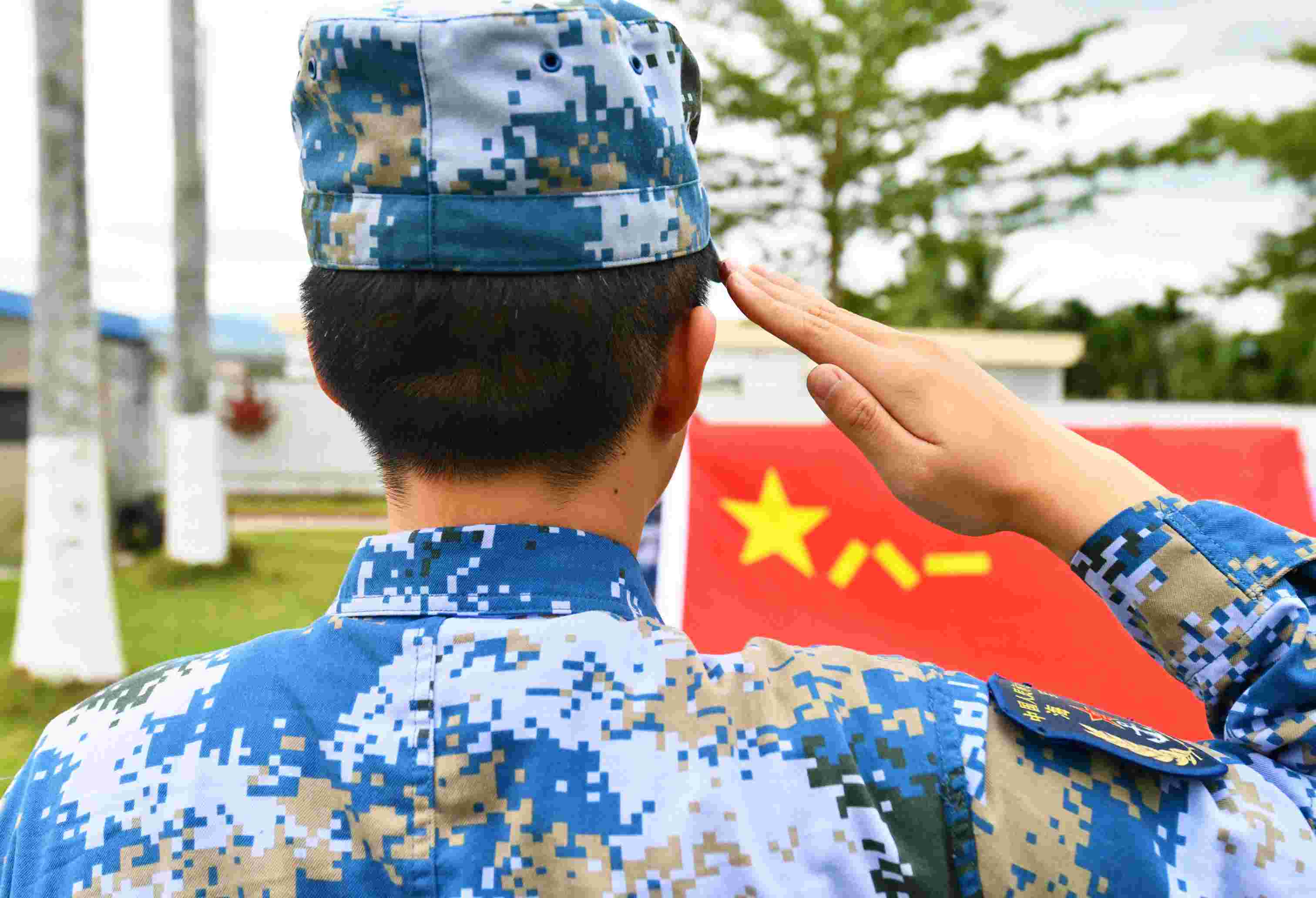 親愛(ài)的戰(zhàn)友，聽(tīng)說(shuō)你要走了……