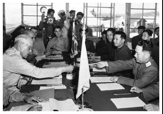 談判桌上搞脅迫? 70年前不行，今天更不行！