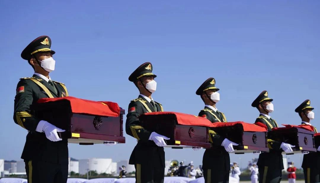 請記住，他們是為我們而死！