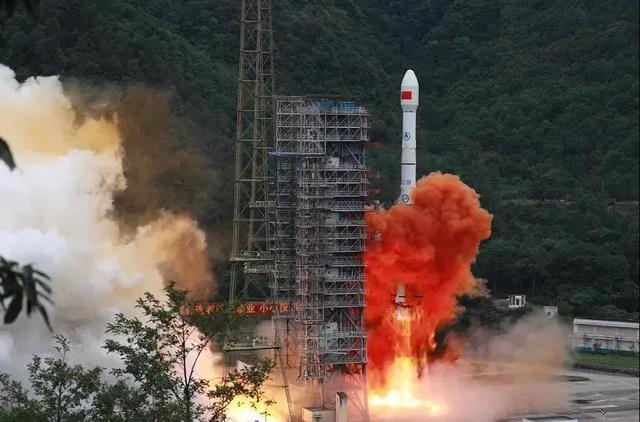為什么這個政黨能步履不停地開拓出新天地？