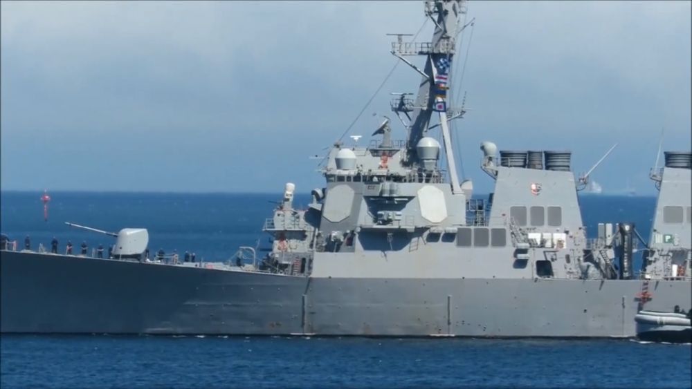 美艦非法闖入我西沙領(lǐng)海！