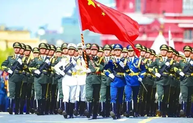 八一建軍！我們的隊伍向太陽