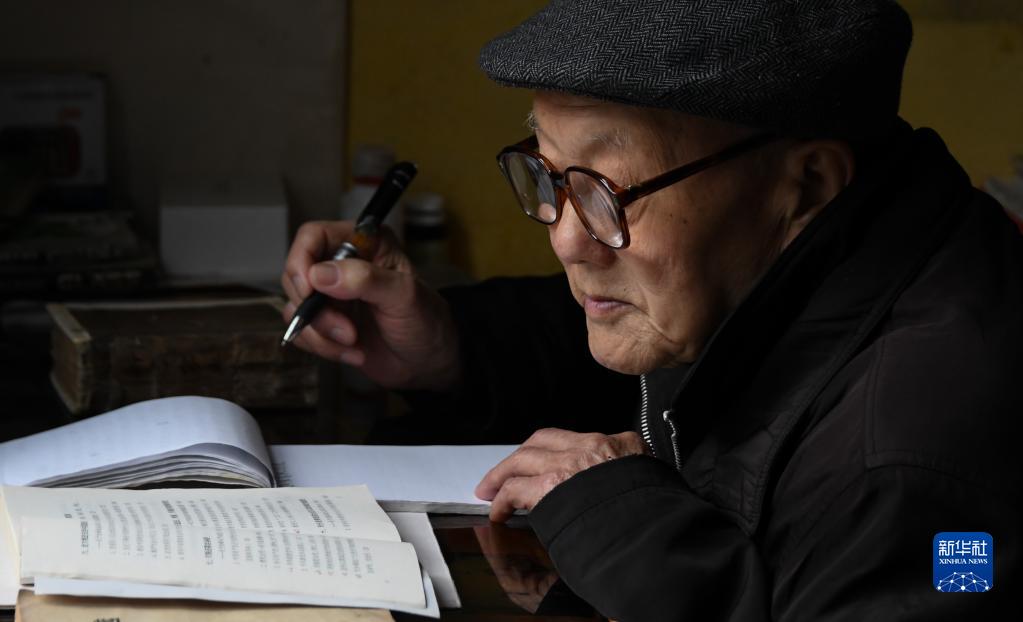 戰(zhàn)斗英雄、“共和國勛章”獲得者張富清逝世 享年97歲