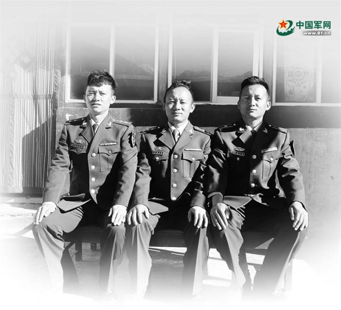 藏族一家三兄弟接力從軍戍守高原，在雪海云天書(shū)寫(xiě)強(qiáng)軍答卷