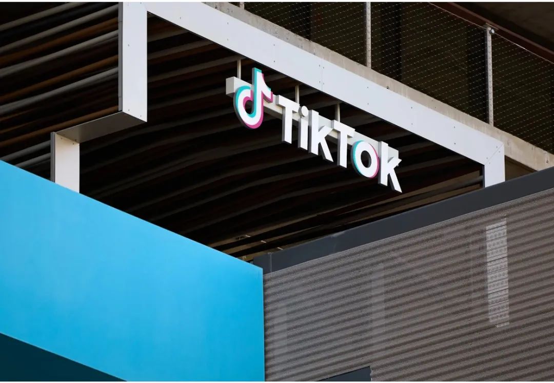 為了搶劫TikTok，美國的這幫無恥政客又玩起了新花樣