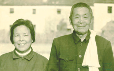 甘祖昌從農(nóng)民到將軍，又從將軍到農(nóng)民的傳奇一生